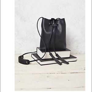 Free people bucket bag
